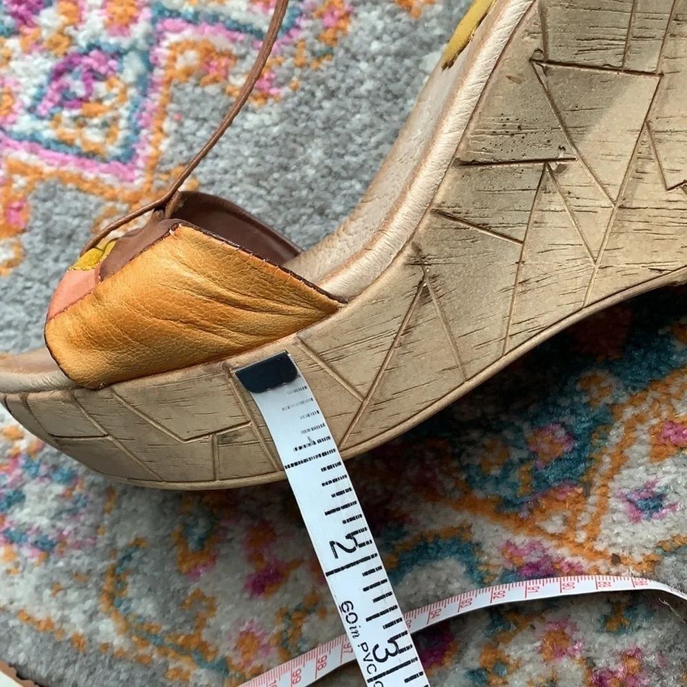 Azura Italy Faux Cork Wedge Platform Sandals 7